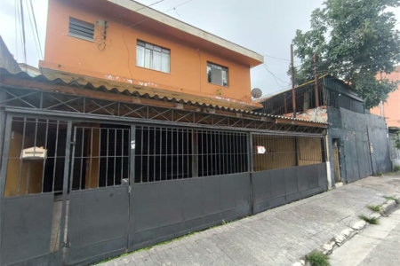Sobrado à venda com 5 quartos, sendo 2 suítes, em Jardim Monte Kemel, São Paulo, SP