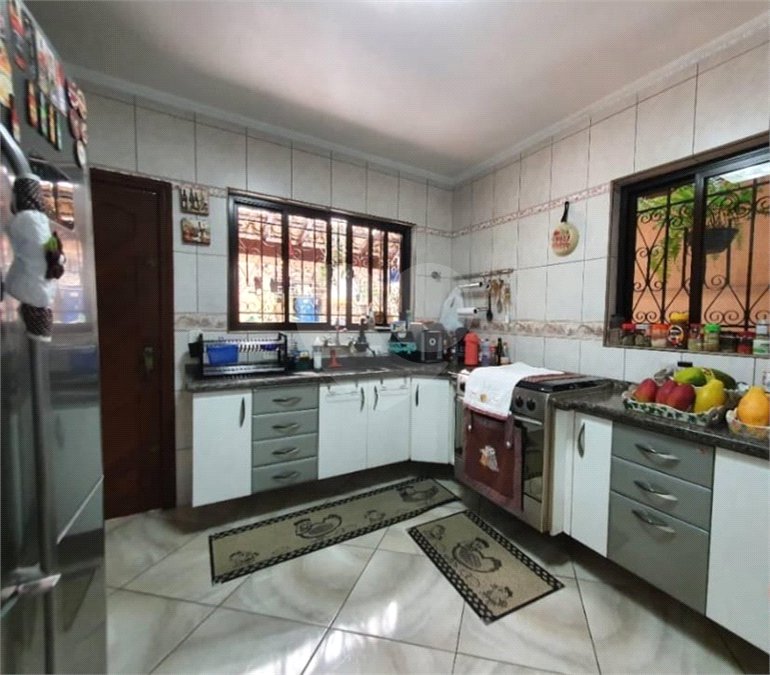 Sobrado à venda ou para alugar com 3 quartos, sendo 1 suíte, em Água Fria, São Paulo, SP