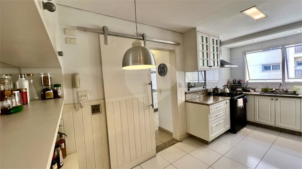 Apartamento à venda com 3 suítes em Perdizes, São Paulo, SP