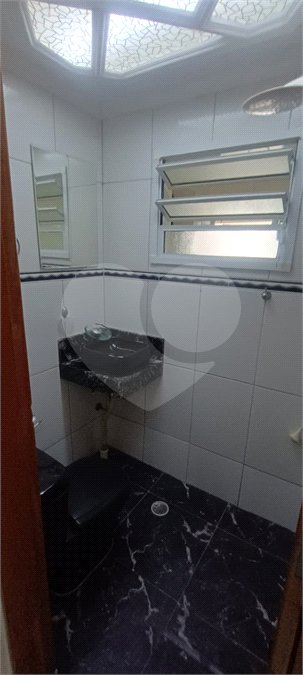 Casa para alugar com 4 quartos, sendo 2 suítes, em Jardim Las Vegas, Santo André, SP