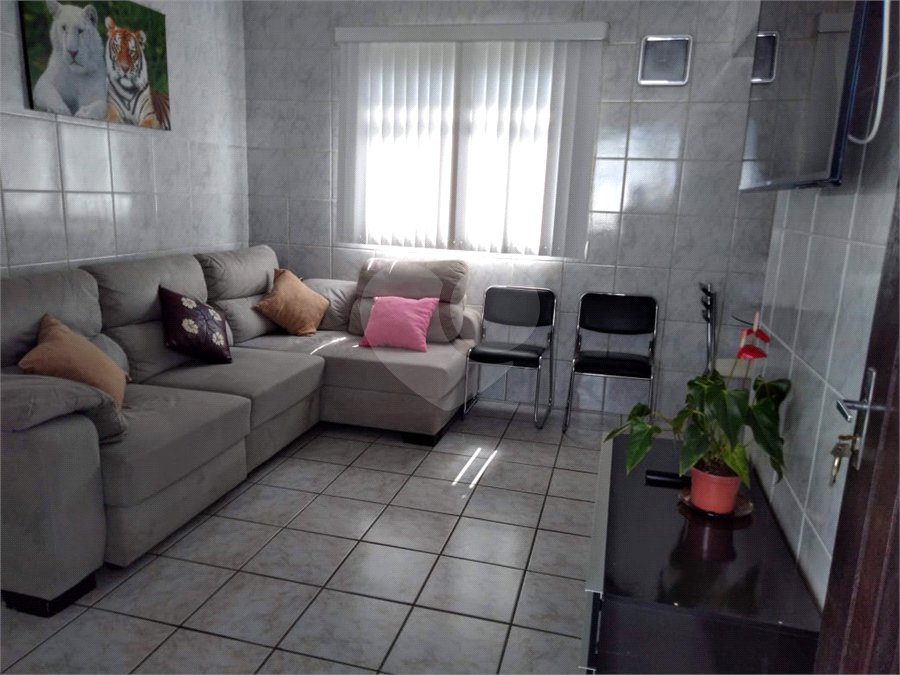 Casa à venda com 5 quartos, sendo 4 suítes,  em Mato Dentro, Ubatuba, SP