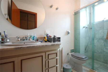 Apartamento à venda com 3 quartos, sendo 1 suíte,  em Alto da Lapa, São Paulo, SP
