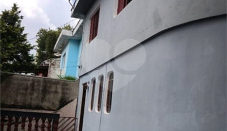 Sobrado à venda com 3 quartos em Vila Guarani, Santo André, SP