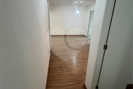 Apartamento à venda com 2 quartos, sendo 1 suíte,  em Parque Reboucas, São Paulo, SP