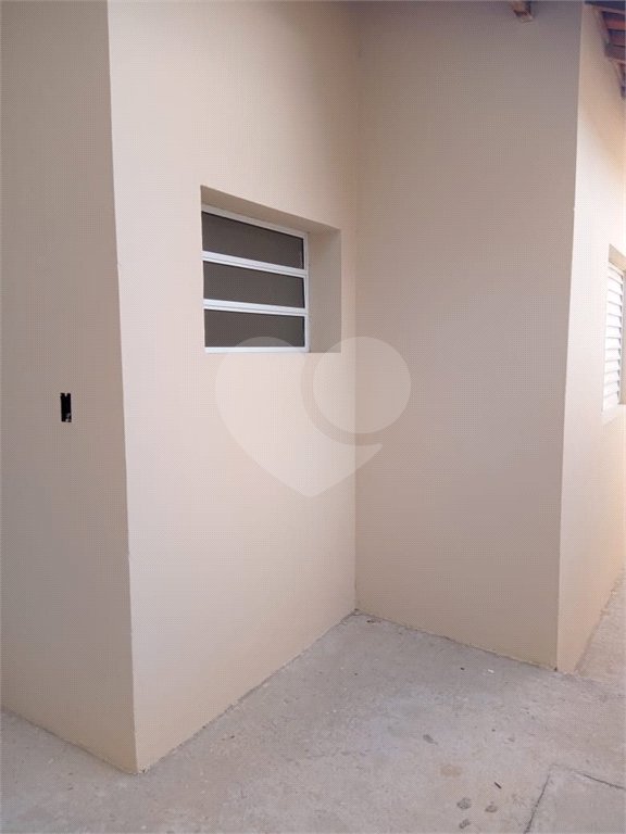 Casa à venda com 2 quartos, sendo 1 suíte,  em Reneville, Mairinque, SP