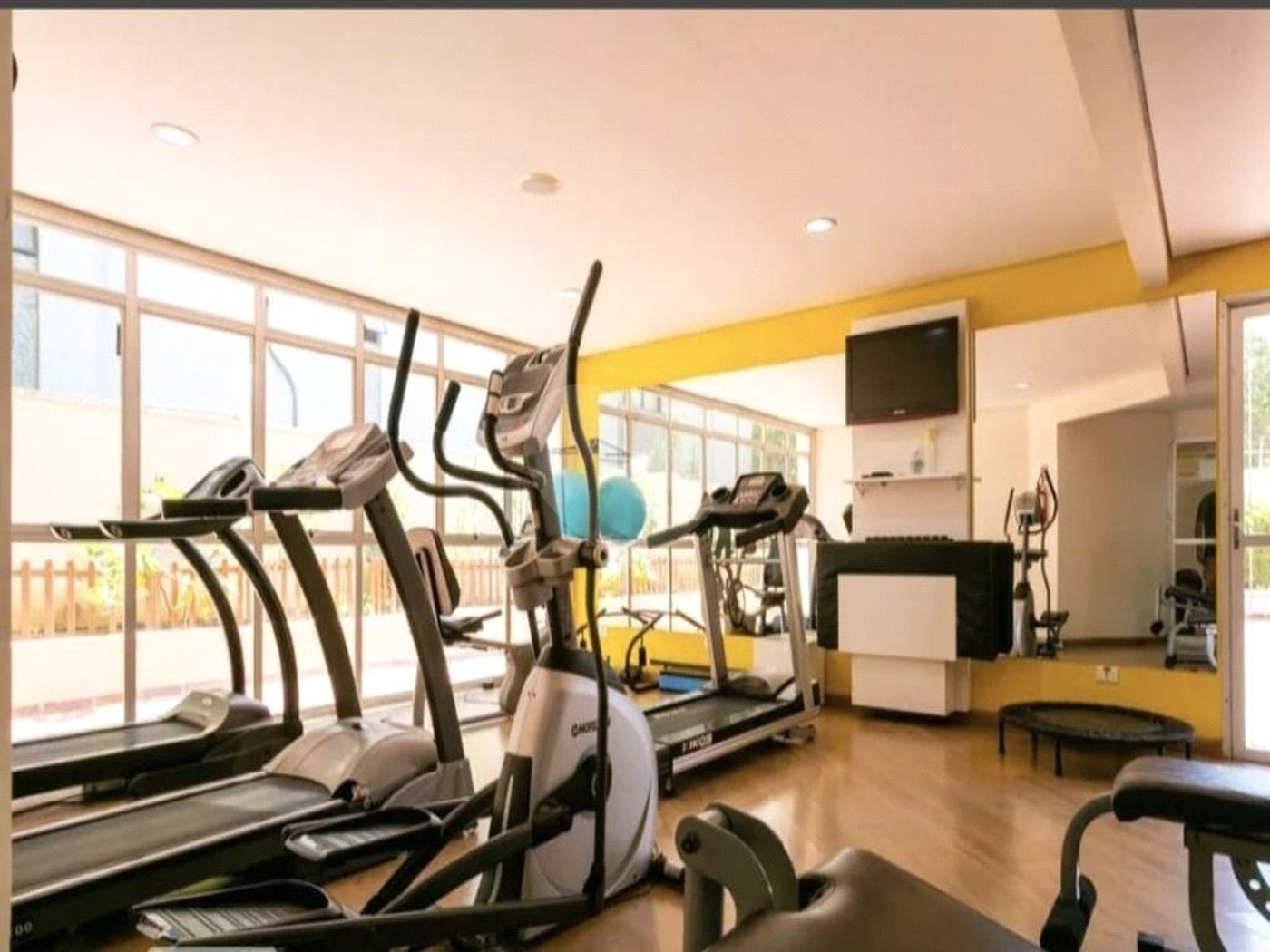 Apartamento à venda com 3 quartos, sendo 1 suíte, em Santa Teresinha, São Paulo, SP