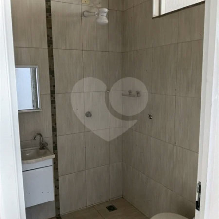 Casa à venda com 3 quartos, sendo 1 suíte,  no condomínio Residencial Eldorado, São Carlos - SP