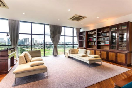 Casa à venda com 6 suítes no condomínio Vitória Régia, São Paulo - SP