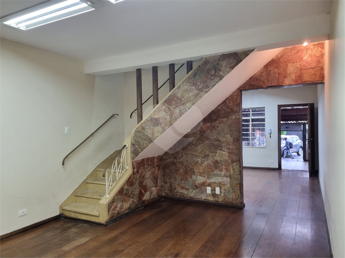 Sobrado à venda com 3 quartos em Moema, São Paulo, SP