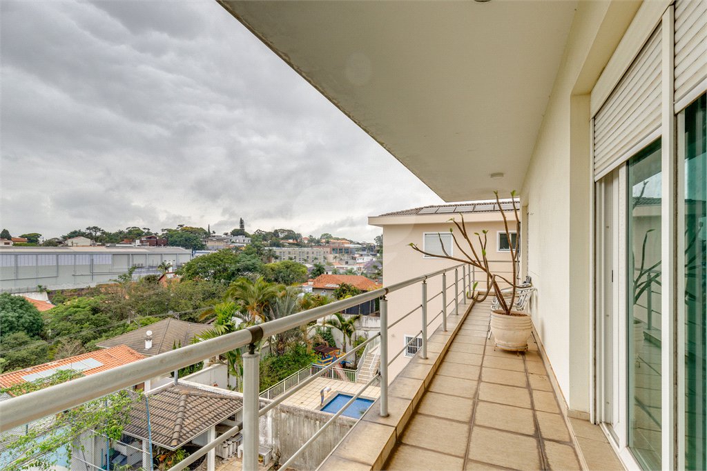 Casa à venda com 4 suítes em Chácara Monte Alegre, São Paulo, SP