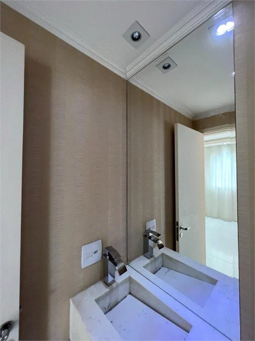 Apartamento à venda com 3 suítes em Vila Andrade, São Paulo, SP