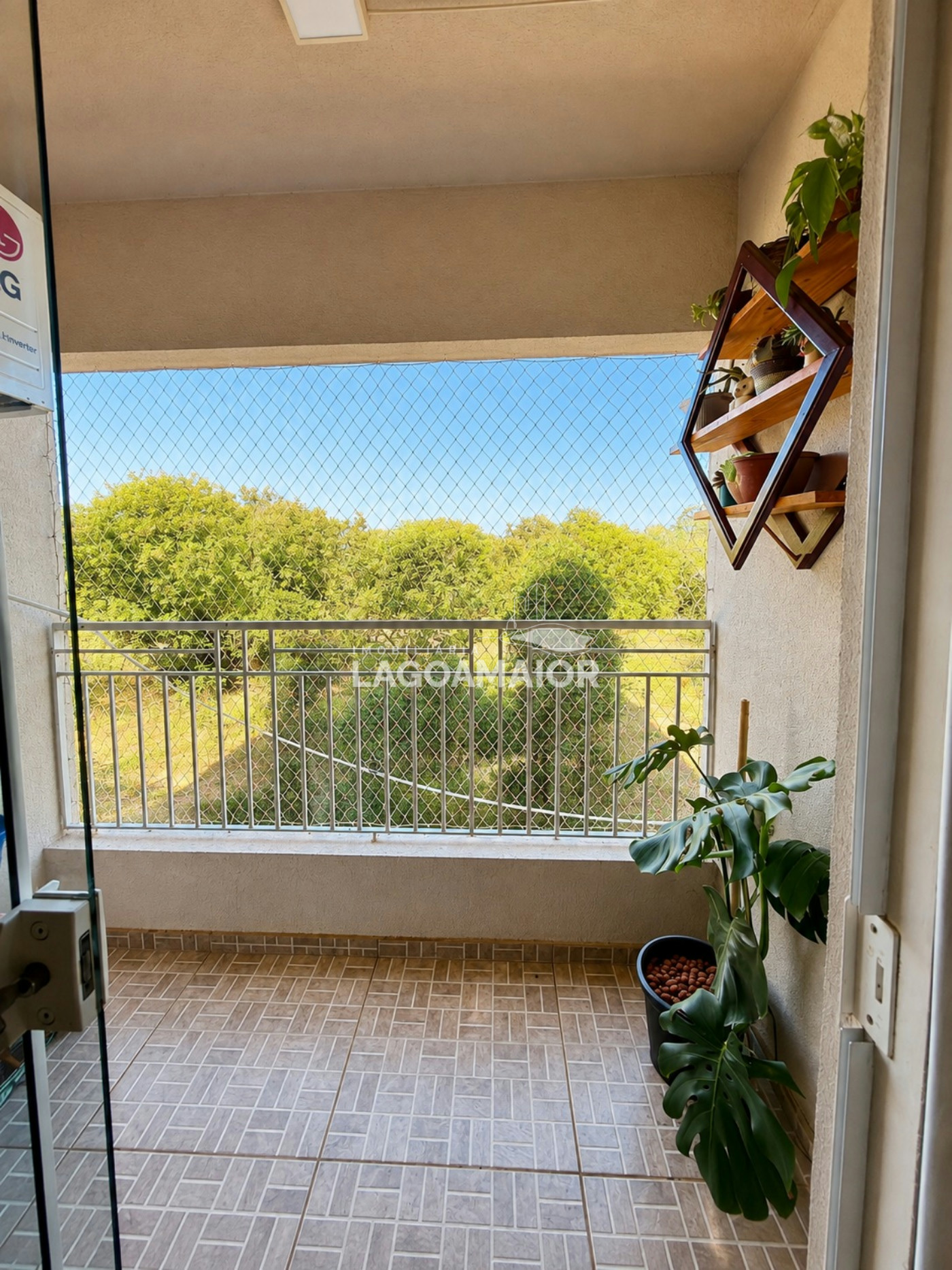 Apartamento à venda com 2 quartos no condomínio Vilas De Córdoba, Três Lagoas - MS