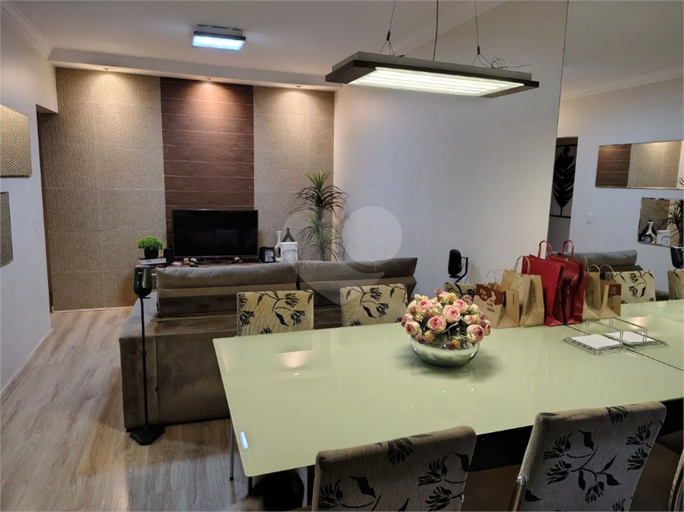 Apartamento à venda com 3 quartos, sendo 1 suíte,  em Jardim São José, Ribeirão Preto, SP