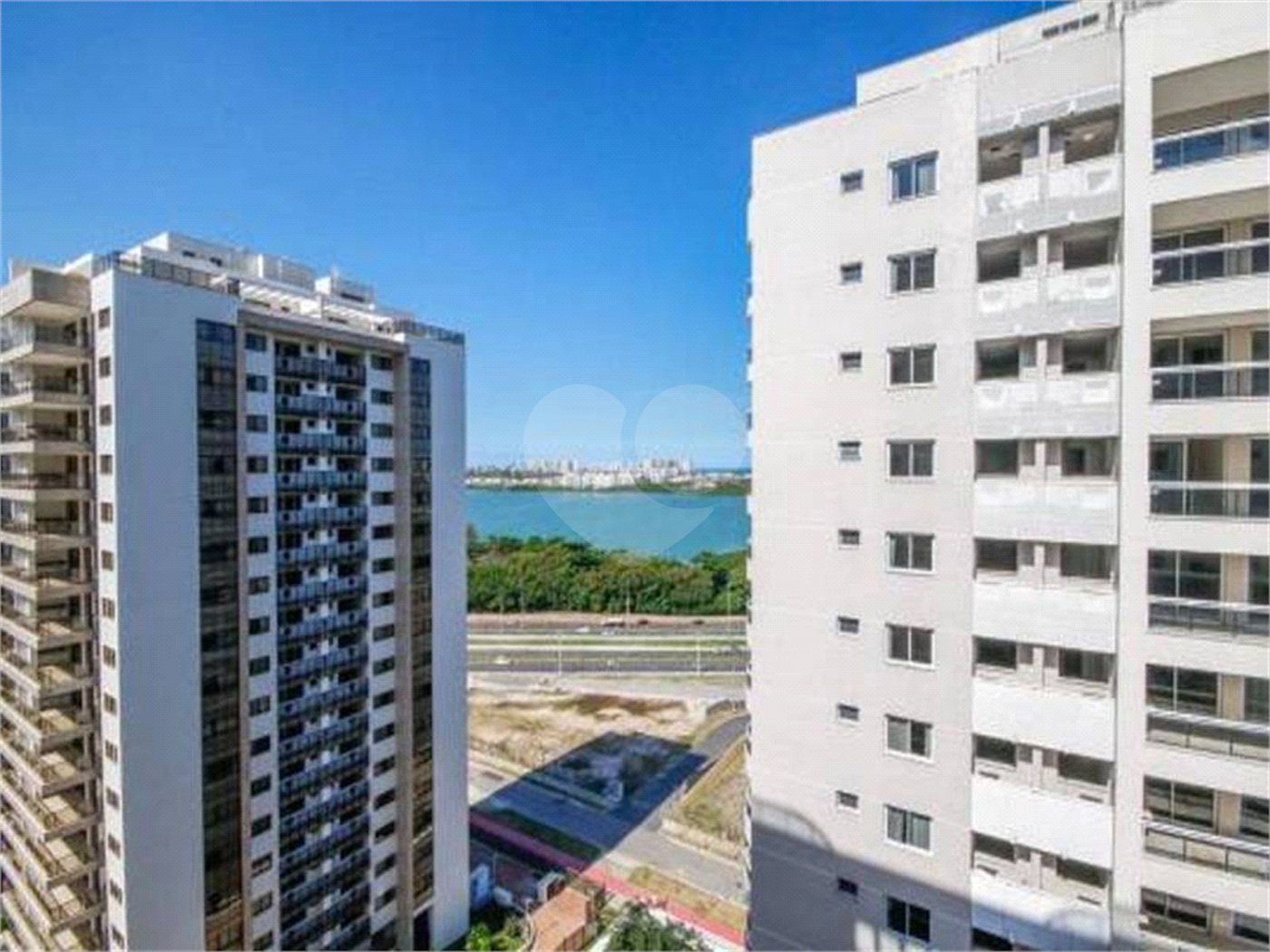 Apartamento à venda com 3 quartos, sendo 1 suíte, em Camorim, Rio de Janeiro, RJ