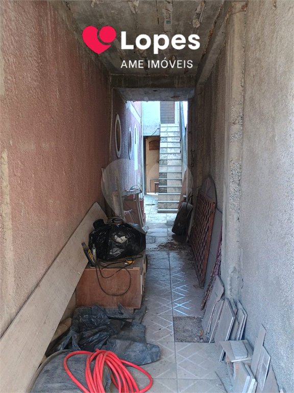 Casa à venda com 7 quartos, sendo 2 suítes, em Campo Grande, Rio de Janeiro, RJ