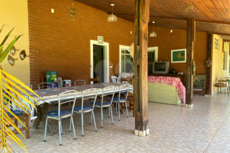 Chácara à venda com 3 quartos, sendo 1 suíte,  em Micai, Salto, SP