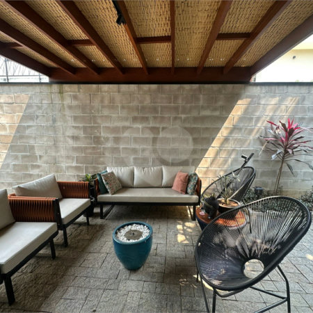 Casa à venda com 3 suítes no condomínio Estância Marambaia, Vinhedo - SP
