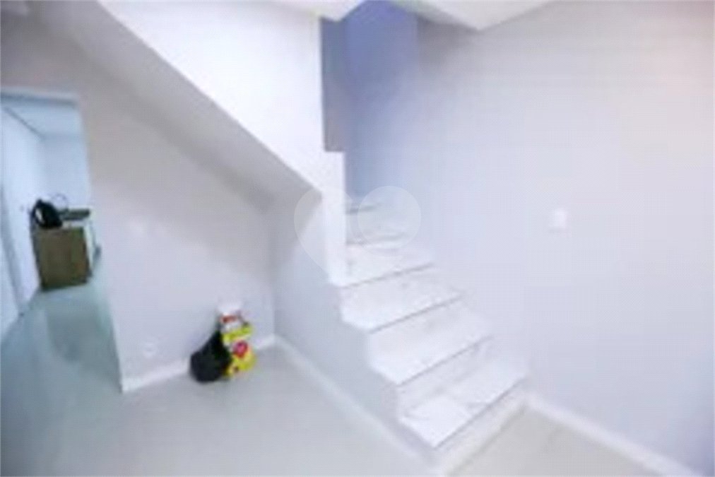 Casa à venda com 3 suítes em Jardim Santo Elias, São Paulo, SP