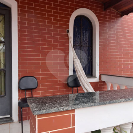 Casa Térrea à venda com 3 suítes no Centro, Bom Jesus dos Perdões, SP