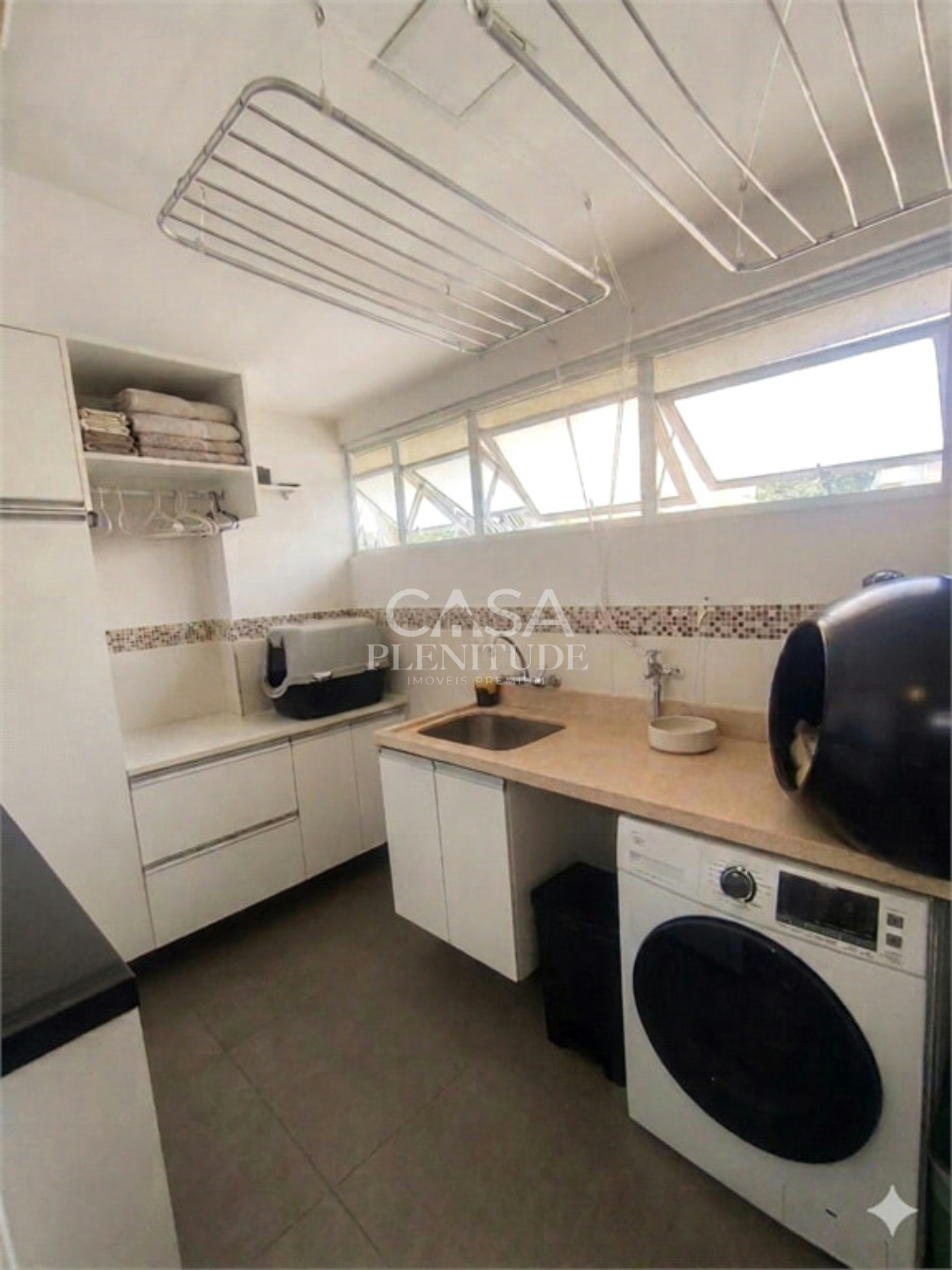 Apartamento à venda com 3 quartos, sendo 1 suíte, em Chácara Pavoeiro, Cotia, SP