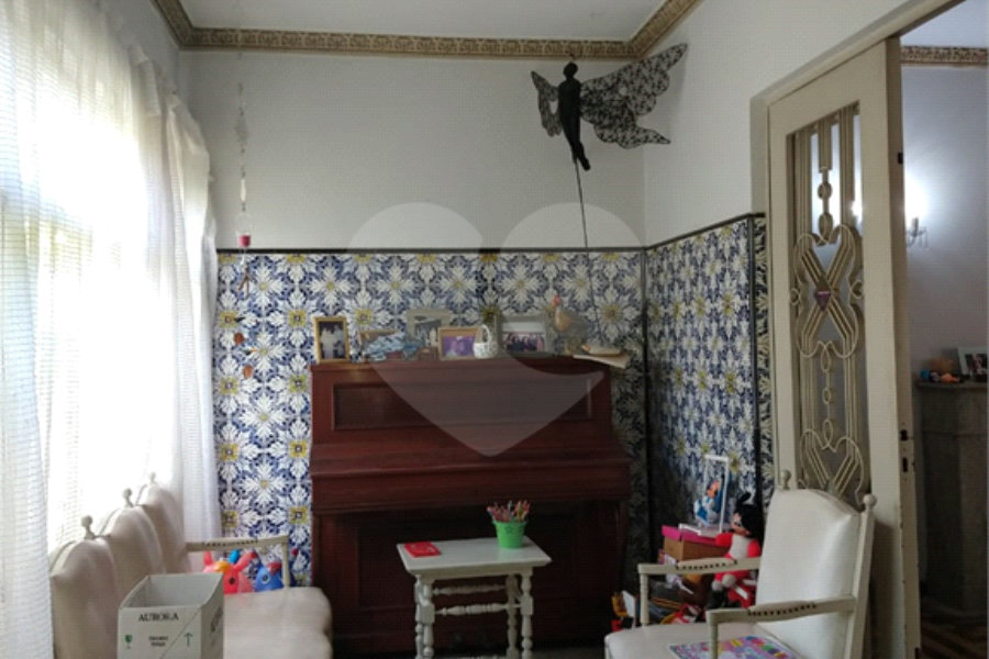 Sobrado à venda com 4 quartos em Sumaré, São Paulo, SP