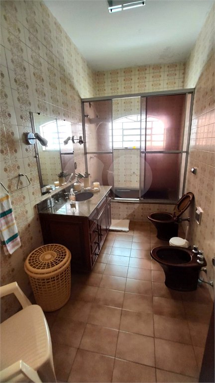 Casa Térrea à venda com 3 quartos, sendo 2 suítes, em Vila Oliveira, Mogi das Cruzes, SP