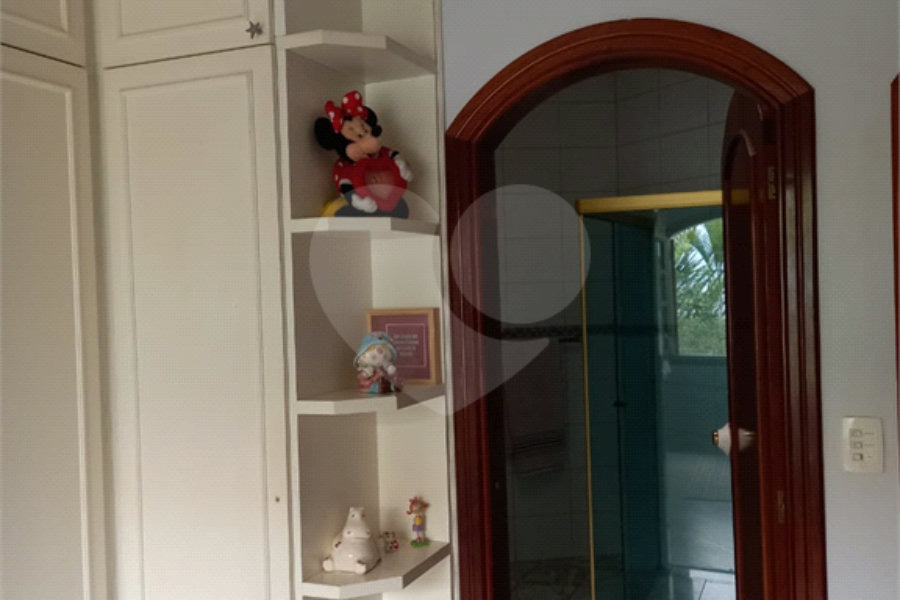 Casa à venda com 4 suítes no condomínio Bibi II, São Paulo - SP
