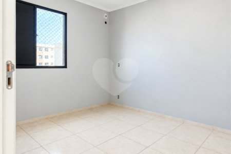 Apartamento à venda com 2 quartos no Centro, Votorantim, SP