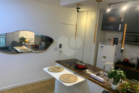 Apartamento à venda com 2 quartos em Parque Reboucas, São Paulo, SP