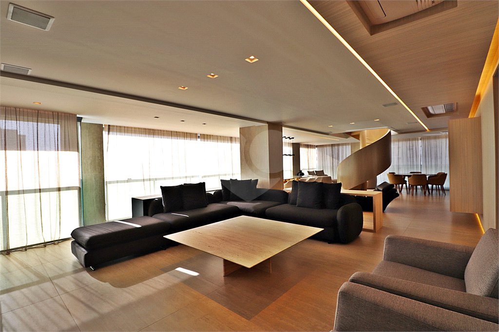 Apartamento à venda com 4 suítes em Santana, São Paulo, SP