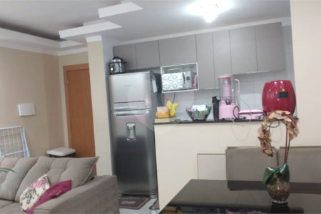Lindo apartamento no Bosque dos Ipês .
