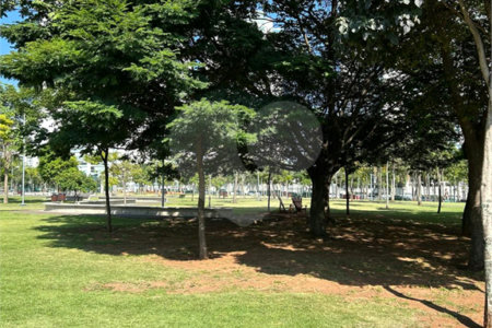Apartamento à venda com 3 suítes em Água Branca, São Paulo, SP