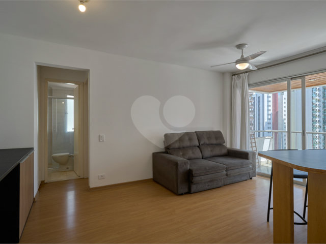 Apartamento para alugar com 1 quarto em Moema, São Paulo, SP