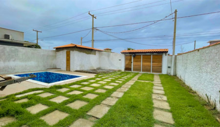 Casa à venda ou para alugar com 4 quartos, sendo 2 suítes,  em São José, Armação dos Búzios, RJ