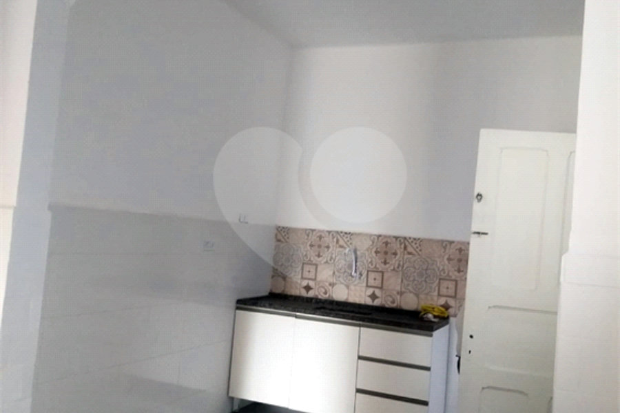 Sobrado à venda com 3 quartos em Bom Retiro, São Paulo, SP