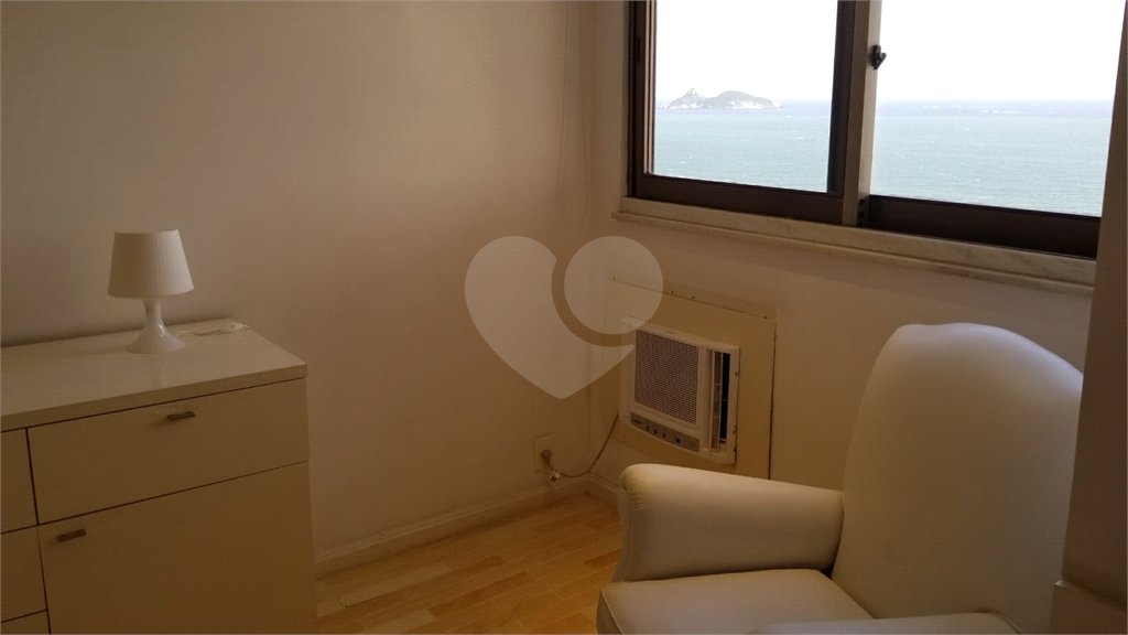 Apartamento à venda com 4 quartos, sendo 2 suítes, em Barra da Tijuca, Rio de Janeiro, RJ