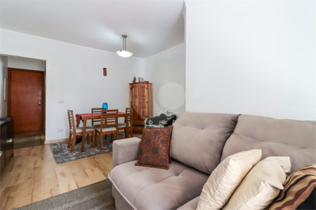 Apartamento à venda com 3 quartos, sendo 1 suíte,  em Vila Ipojuca, São Paulo, SP