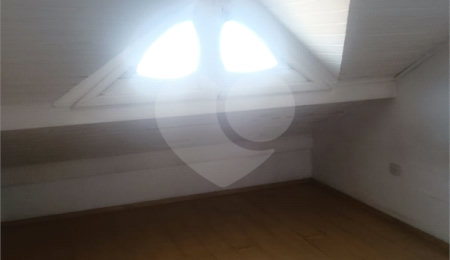 Sobrado à venda com 3 quartos, sendo 2 suítes,  em Parada Inglesa, São Paulo, SP