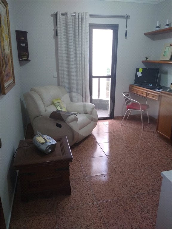 Apartamento à venda com 4 quartos, sendo 1 suíte, em Vila Galvão, Guarulhos, SP
