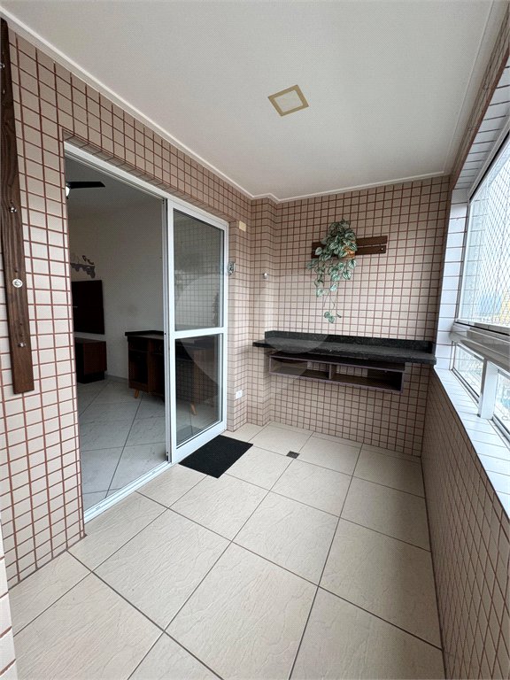 Apartamento à venda com 2 quartos em Ocian, Praia Grande, SP