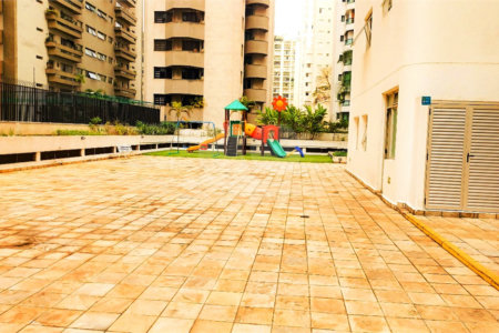 Apartamento à venda com 2 suítes em Moema, São Paulo, SP