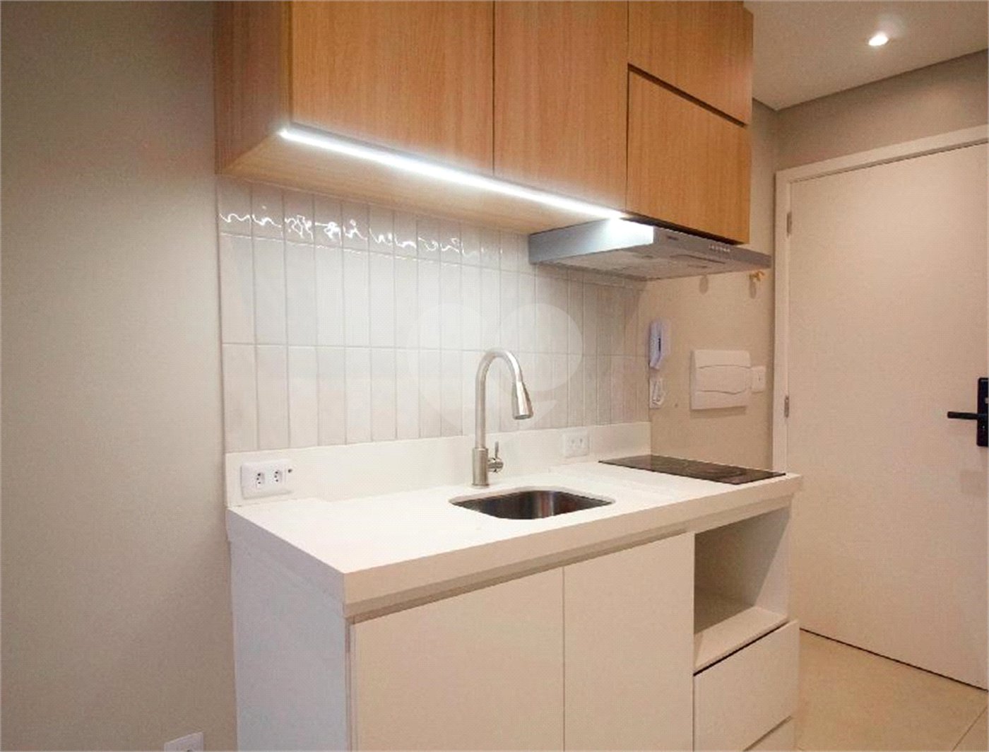 Apartamento à venda com 1 suíte em Pinheiros, São Paulo, SP