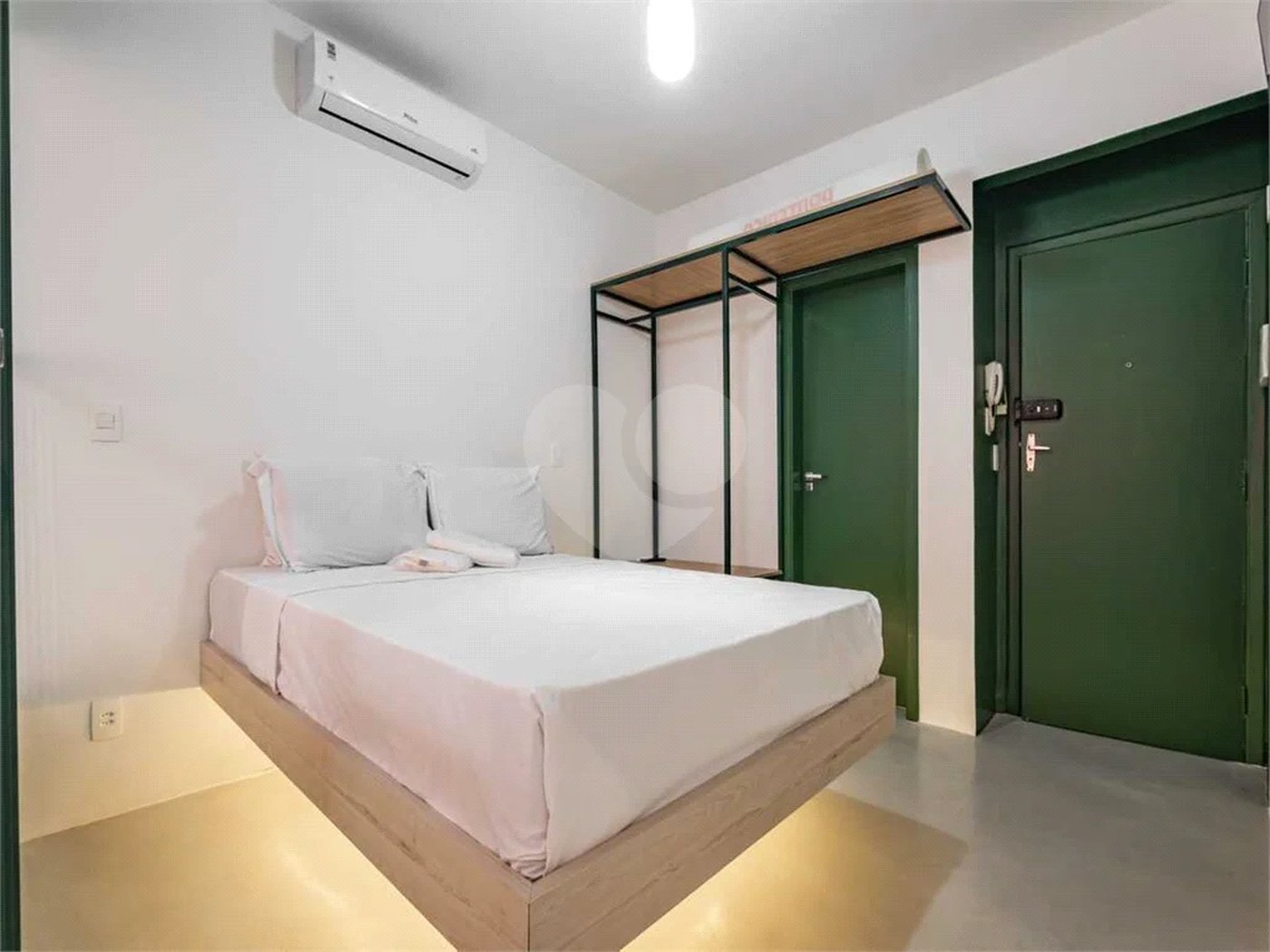 Apartamento a Venda na Vila Buarque, 29 m², 1 dormitório, totalmente reformado e decorado