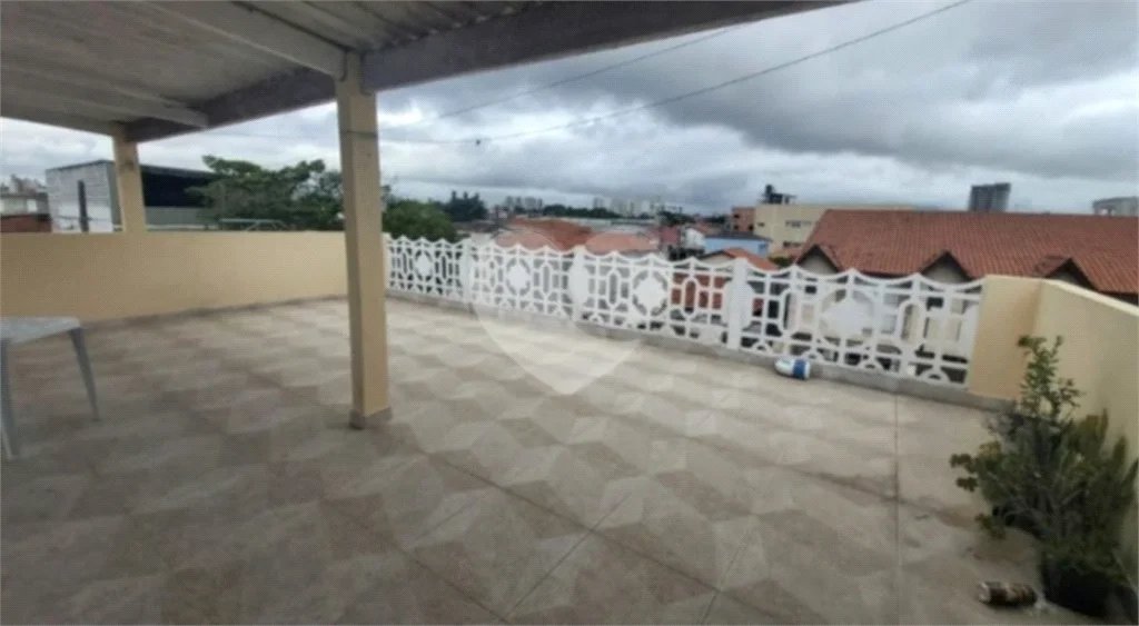 Sobrado á Venda com 200m² - Socorro