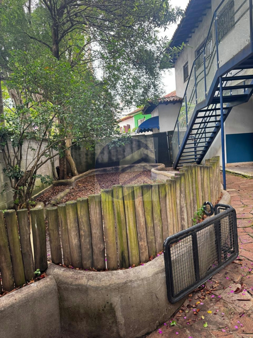 Sobrado, 2 quartos, 606 m² - Foto 25