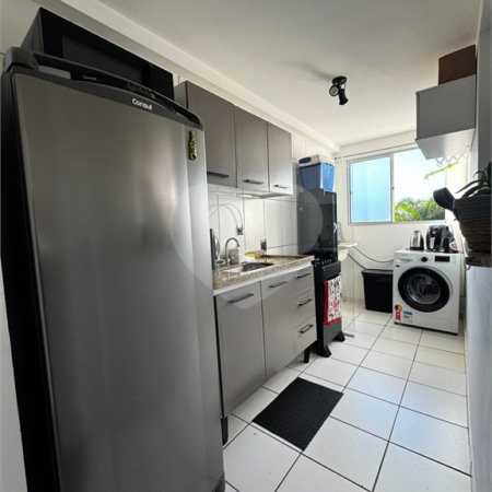 Apartamento á venda, com 02 Dormitórios, em Jardim Ricetti.