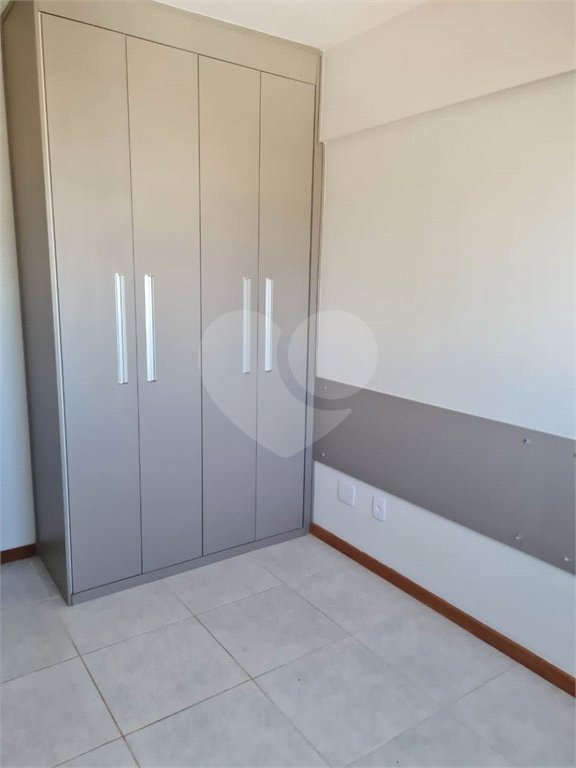 Apartamento no Condomínio Via Campus.