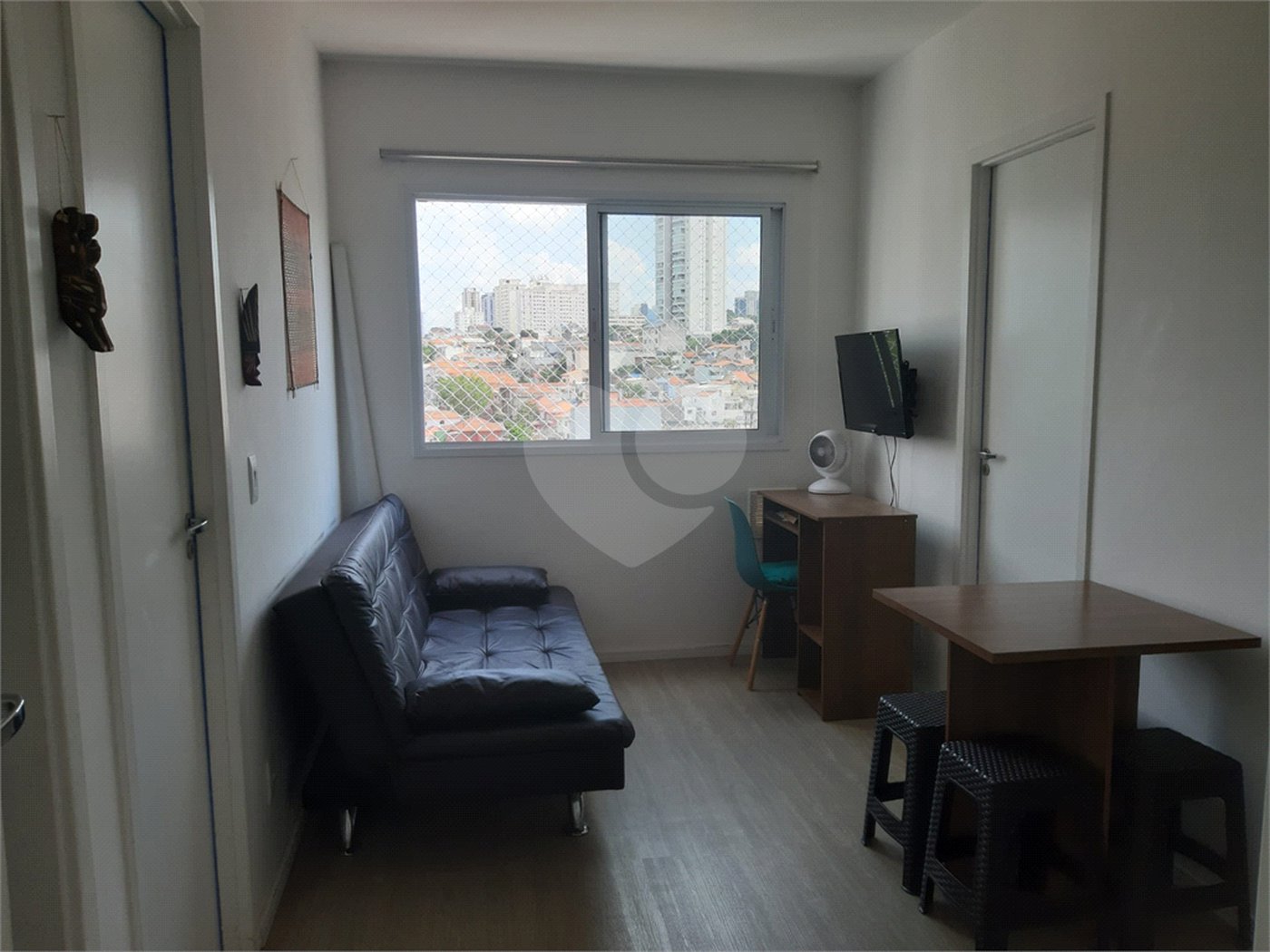 Apartamento com 34m², 2 quartos, à venda no Cambuci