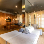 Itaim ! Studio ,muito bem localizado ! vaga de garagem !