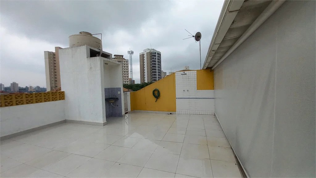 Sobrado à venda com 3 quartos, sendo 1 suíte, em Vila Gomes, São Paulo, SP